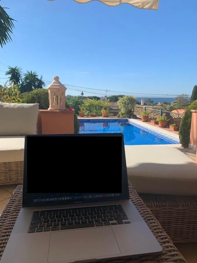 Exclusive Andalusian Villa El Pino In Cabopino Marbella 0*,