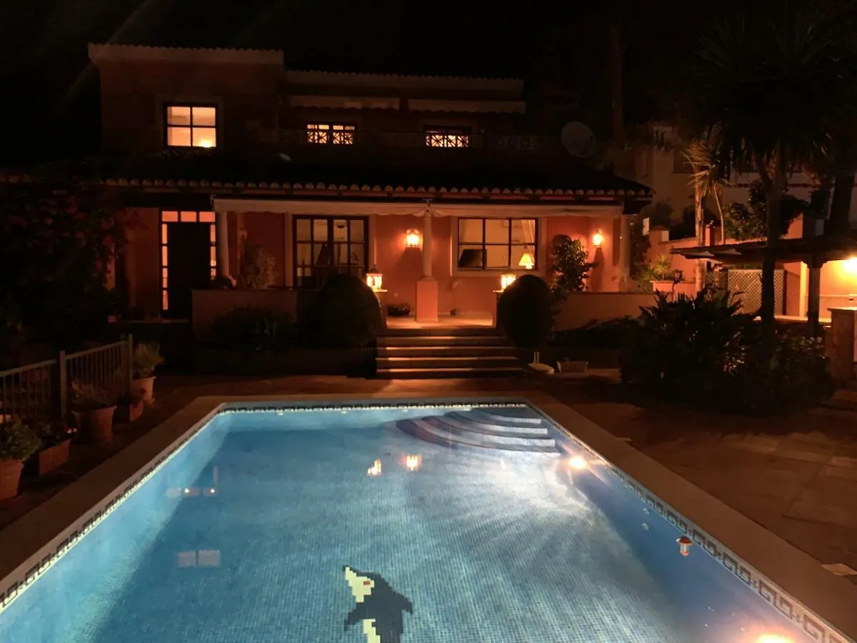 Exclusive Andalusian Villa El Pino In Cabopino Marbella 0*,  Spain