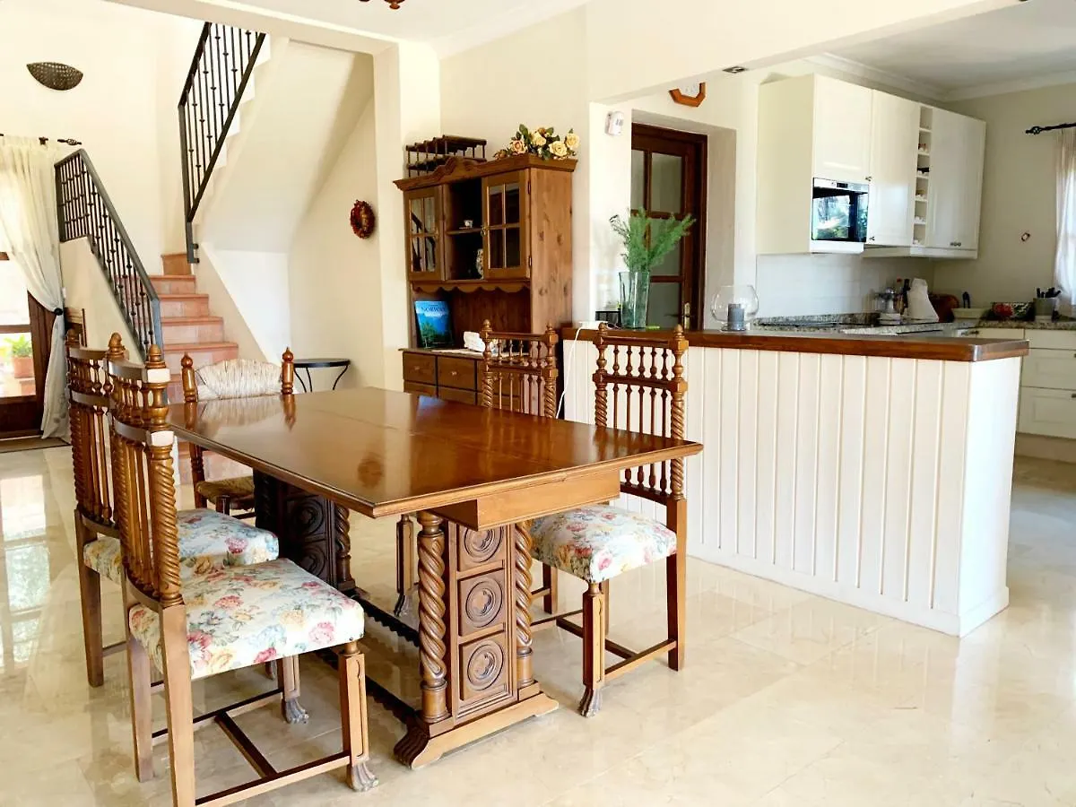 Exclusive Andalusian Villa El Pino In Cabopino Marbella