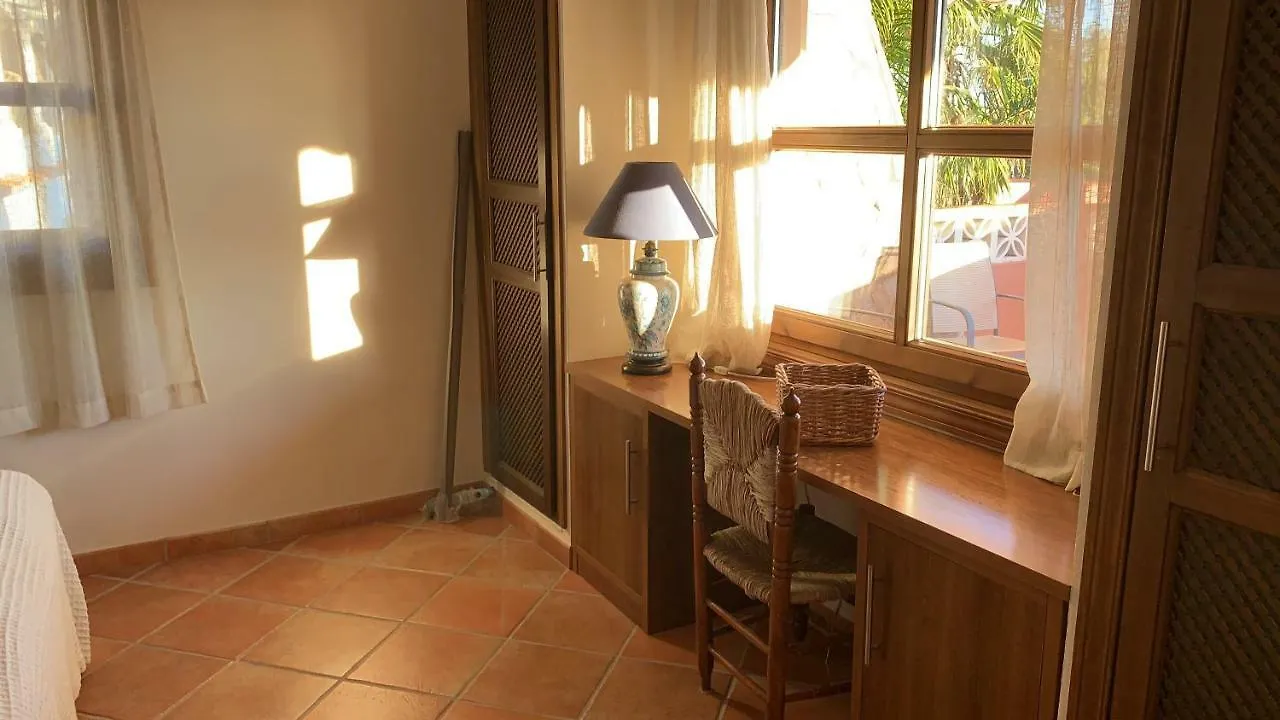 Exclusive Andalusian Villa El Pino In Cabopino Marbella