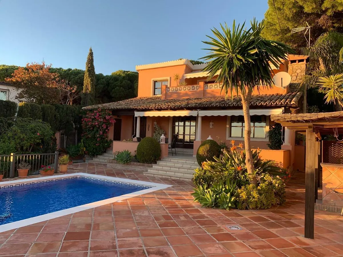 Exclusive Andalusian Villa El Pino In Cabopino Marbella