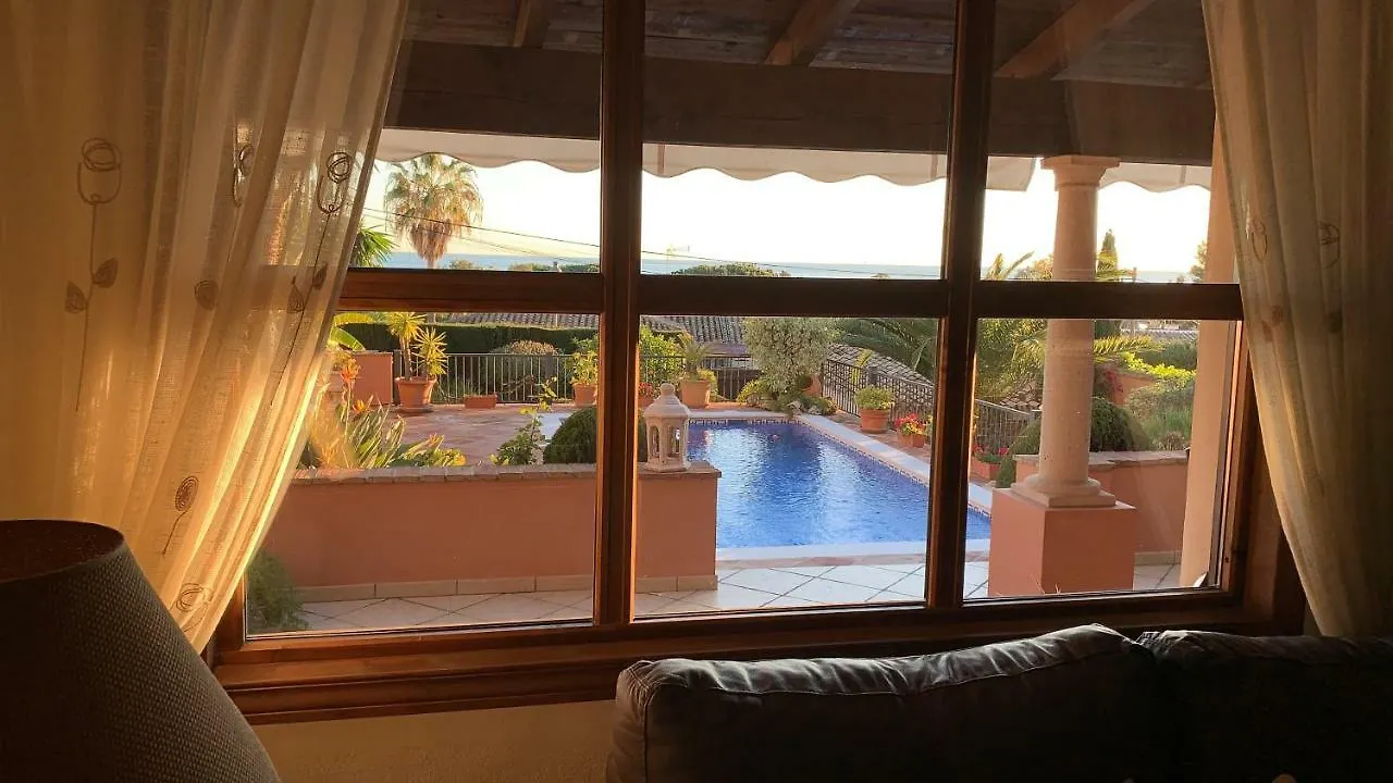 Exclusive Andalusian Villa El Pino In Cabopino Marbella 0*,