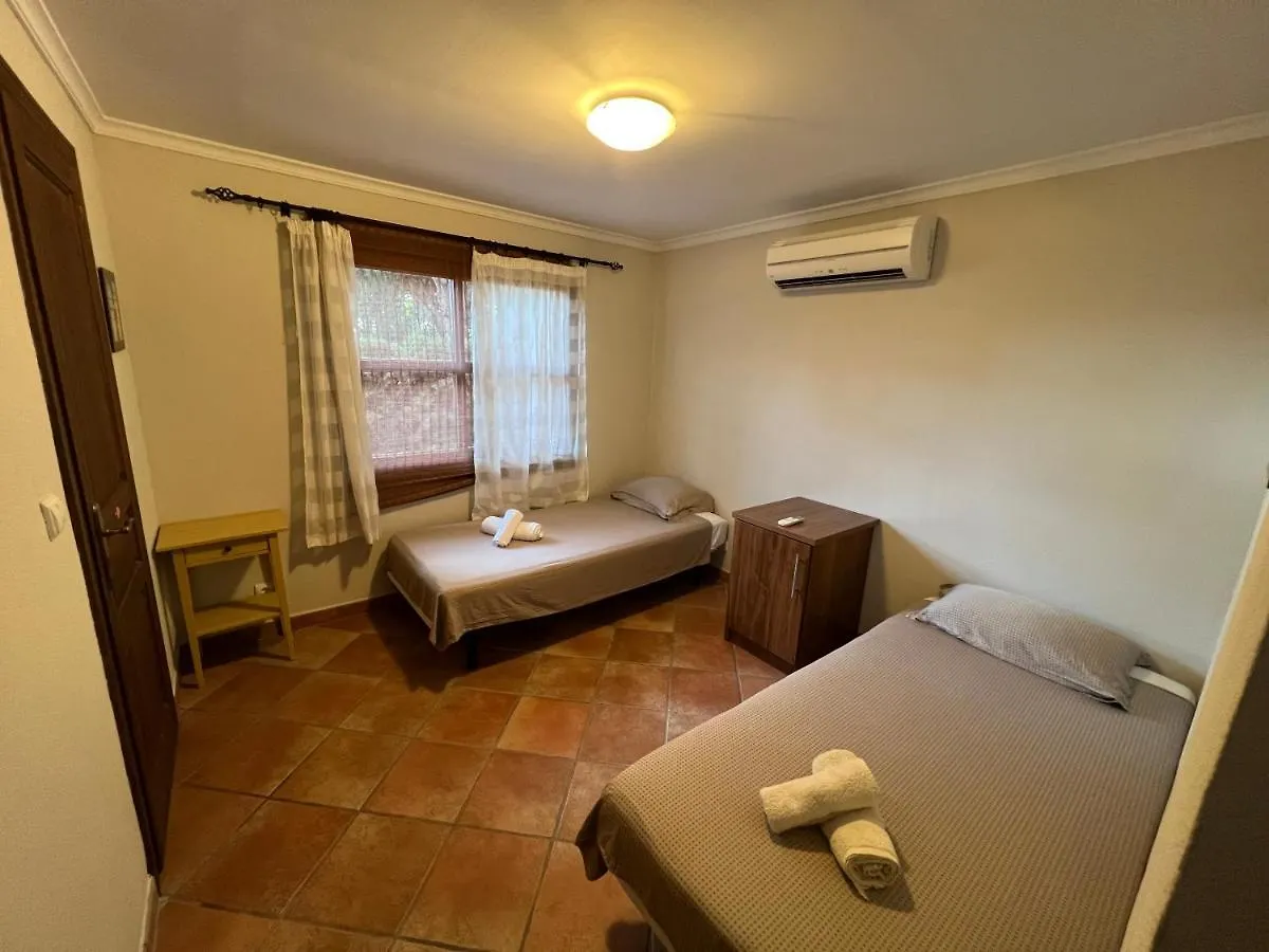 Exclusive Andalusian Villa El Pino In Cabopinoマルベーリャ